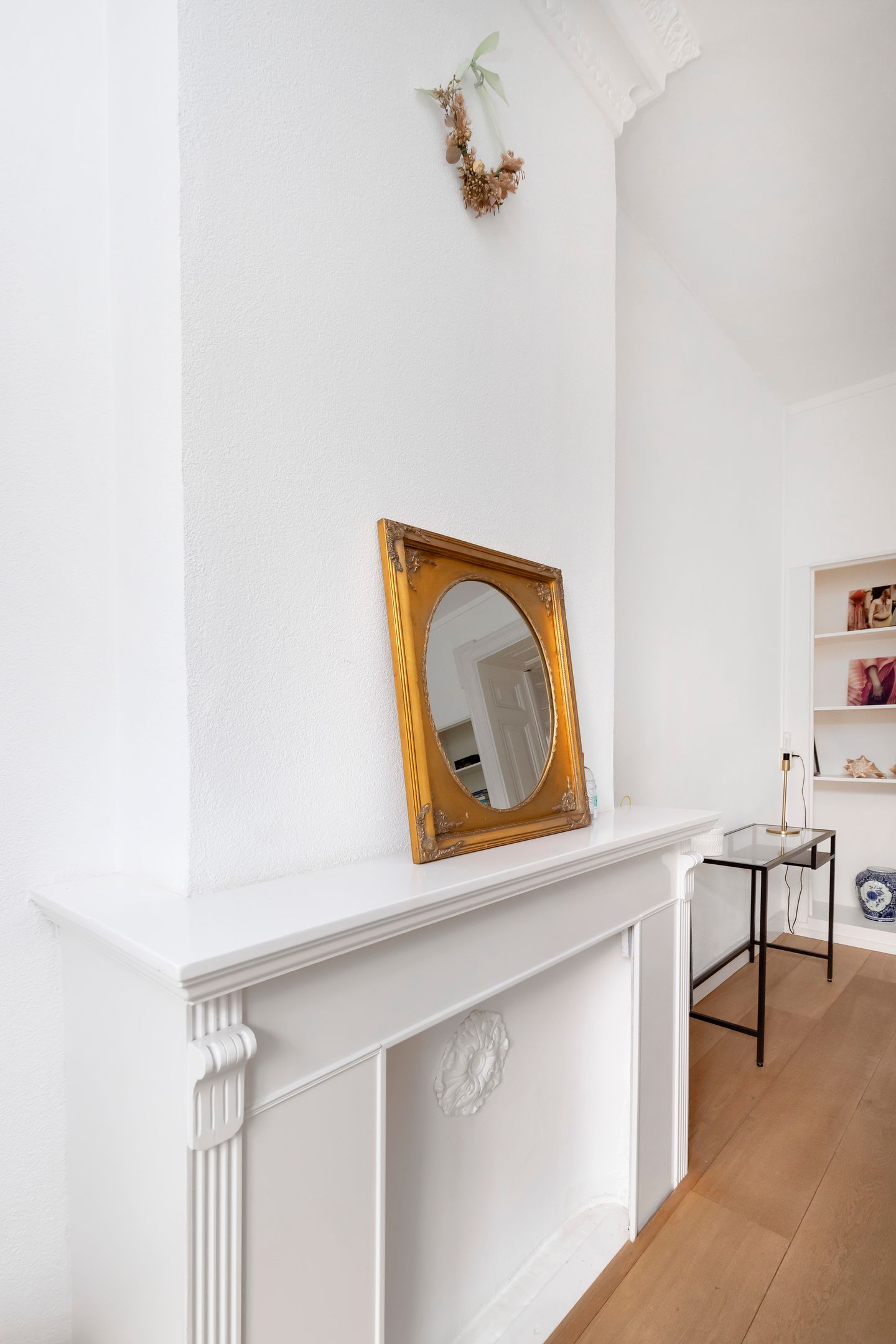 Charming 2-bedroom apartment with original details in Amsterdam Weesperzijde-Noord — 34
