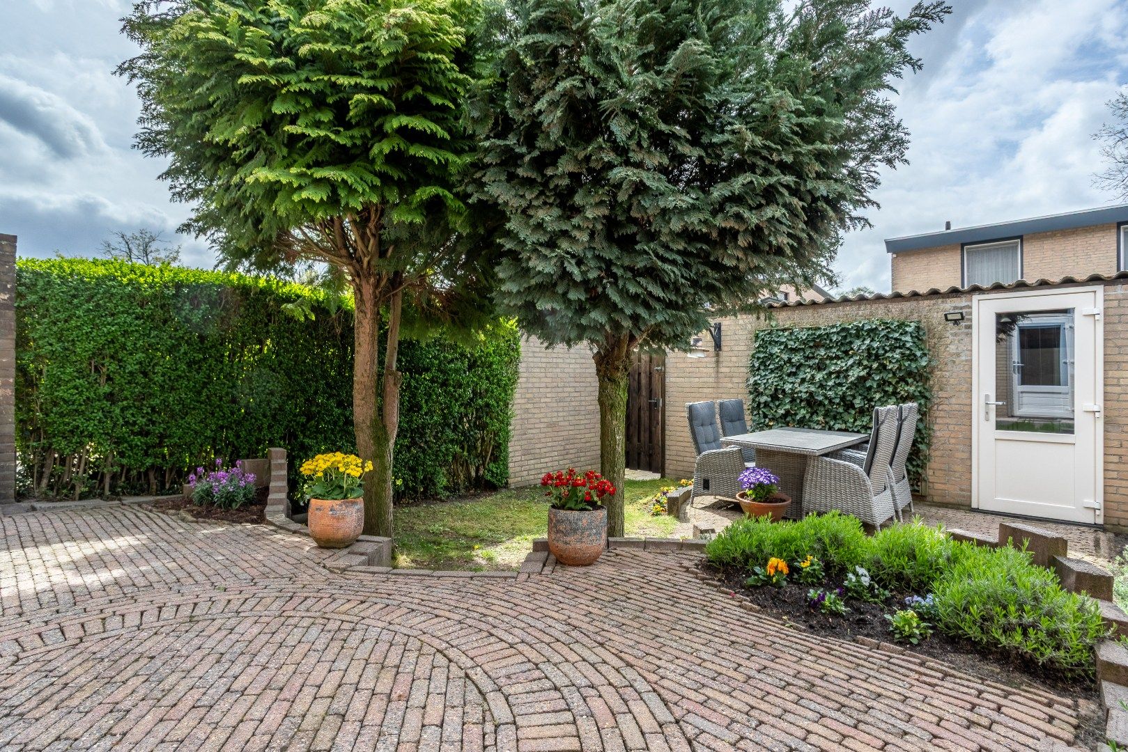 Photo 36 of De Dries 16