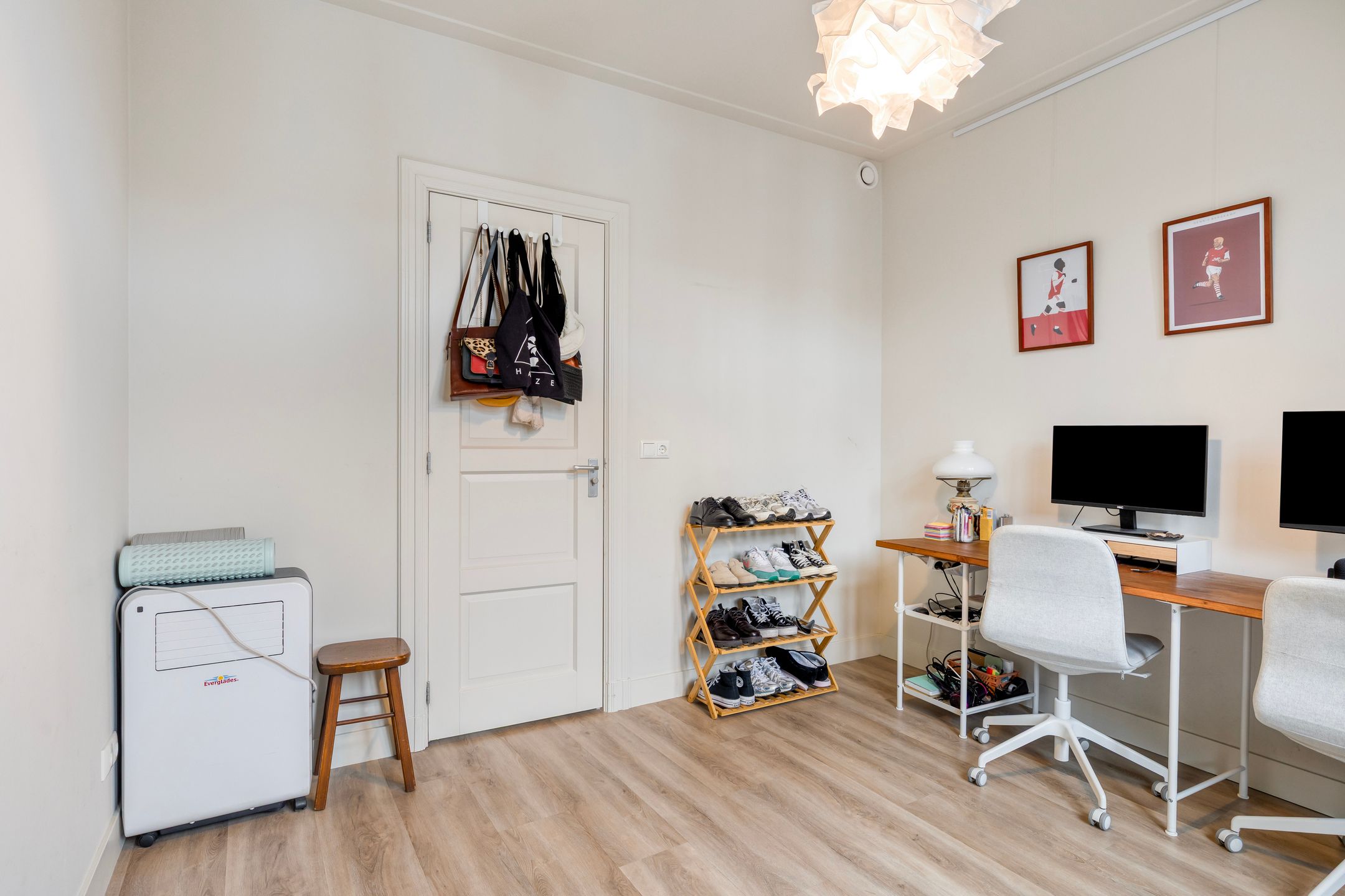 Charming Renovated Apartment with Balcony and Terrace in Nijmegen Center — 21