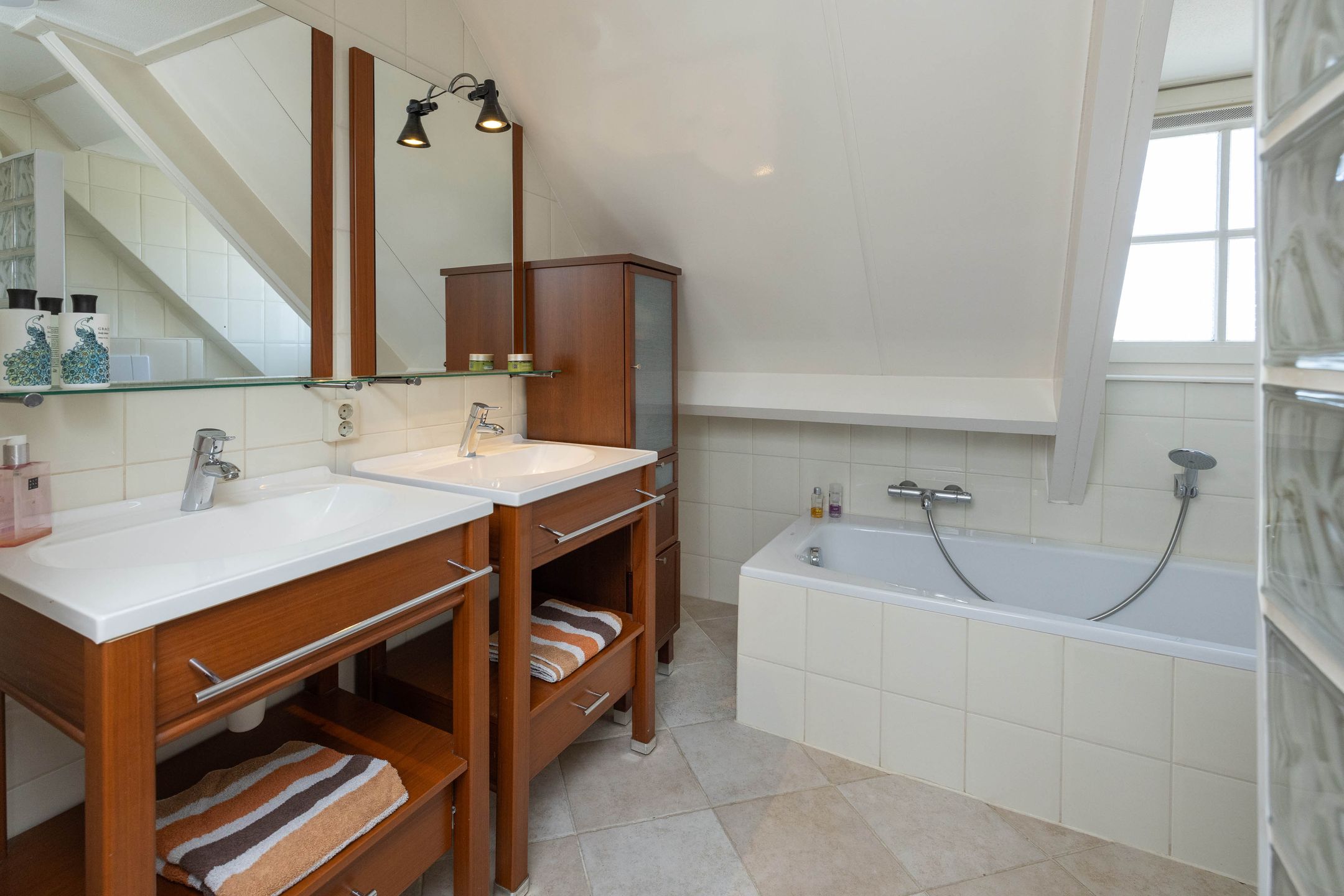 Foto 24 van Wipmolen 16