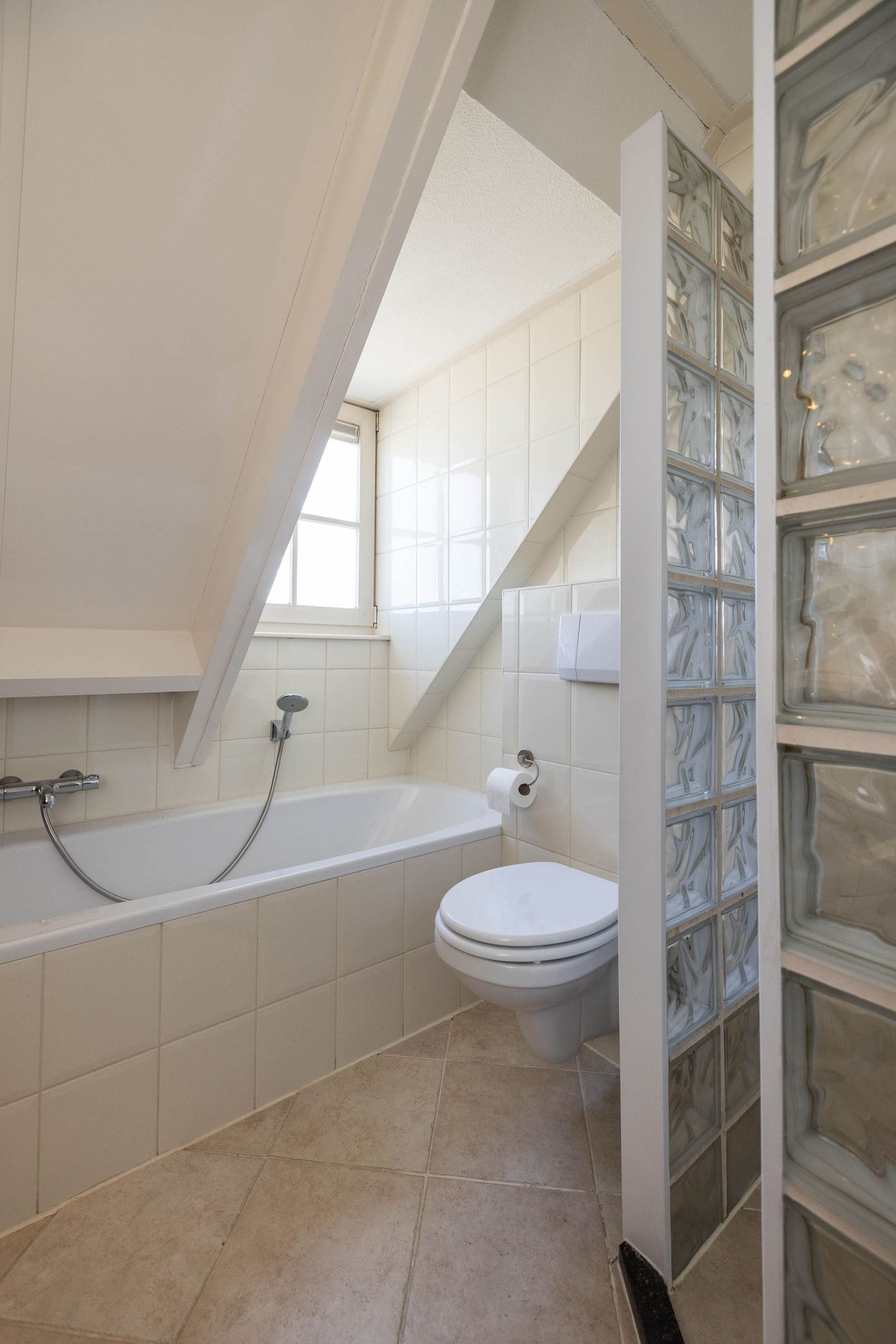 Foto 25 van Wipmolen 16