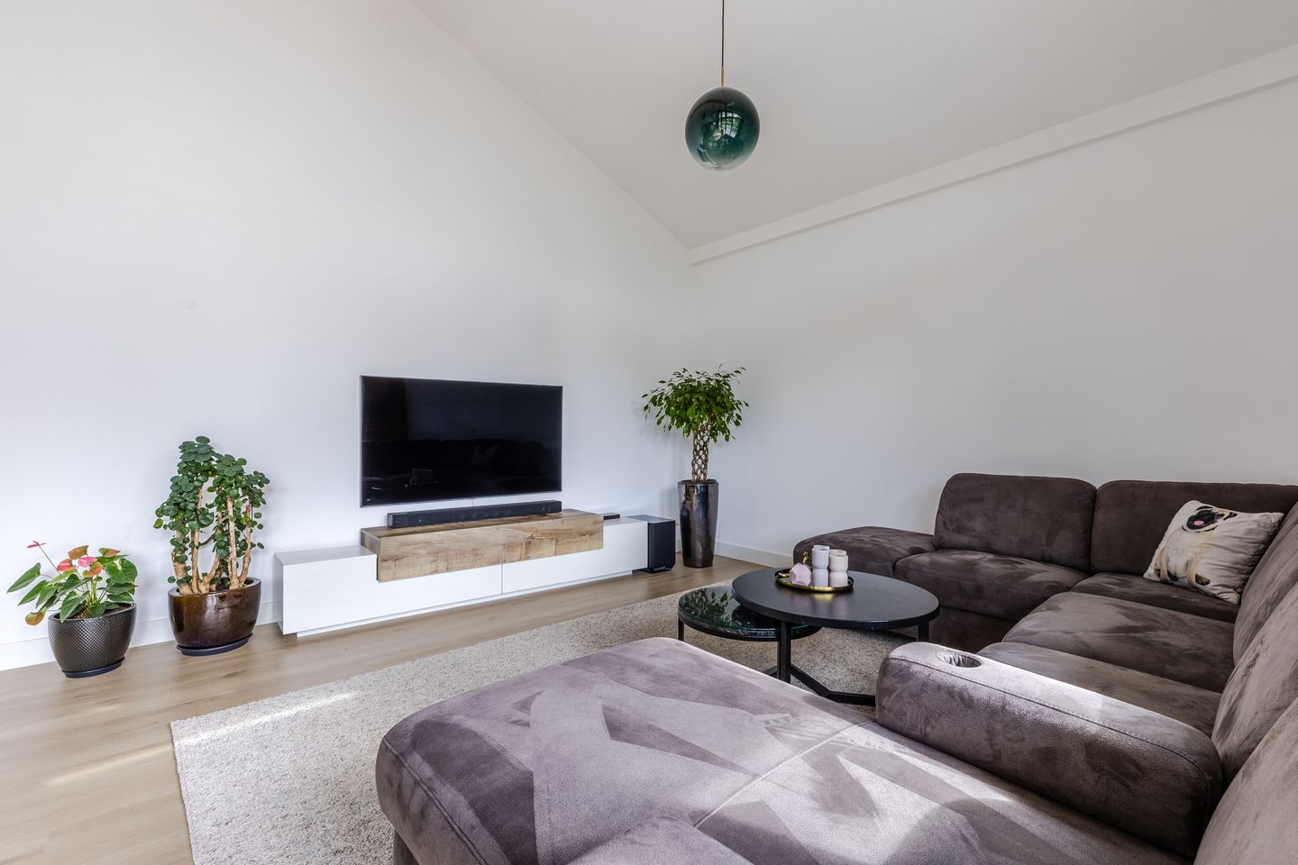 Foto 10 van Nina Simonehof 23