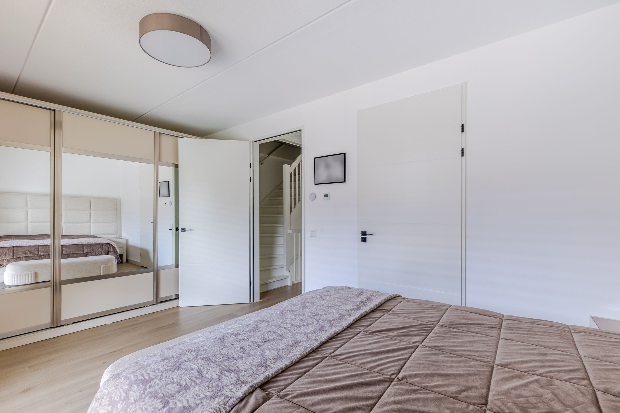 Foto 18 van Nina Simonehof 23