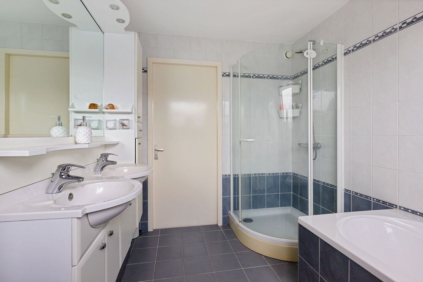 Foto 34 van Koning Radboudlaan 17