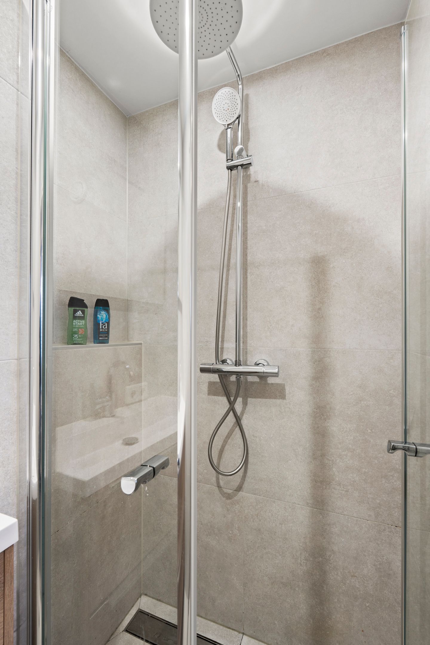 Photo 21 of Eykmanstraat 14-II