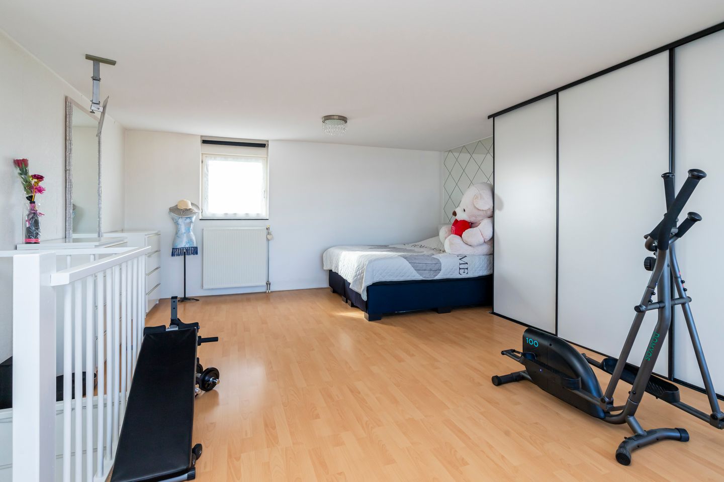 Photo 19 of Carry van Bruggenhof 39