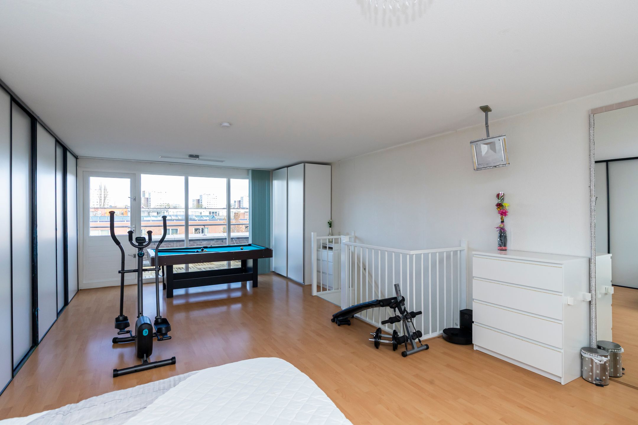 Photo 21 of Carry van Bruggenhof 39