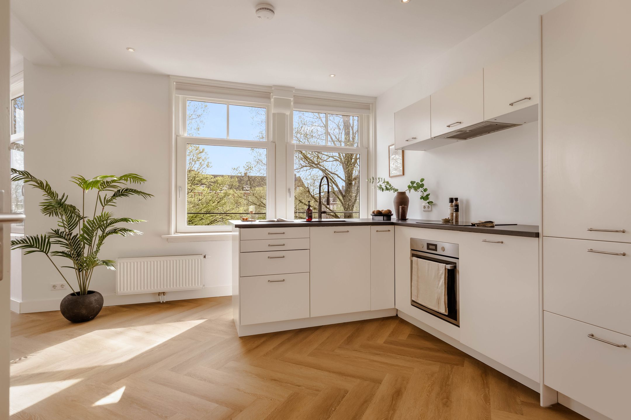 Foto 15 van Albert Neuhuysstraat 34-2