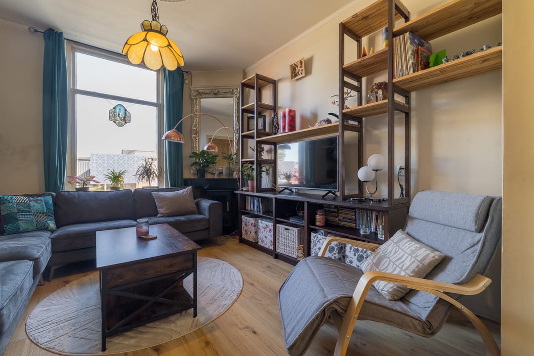 Characterful terraced home with deep garden and renovation potential — 13