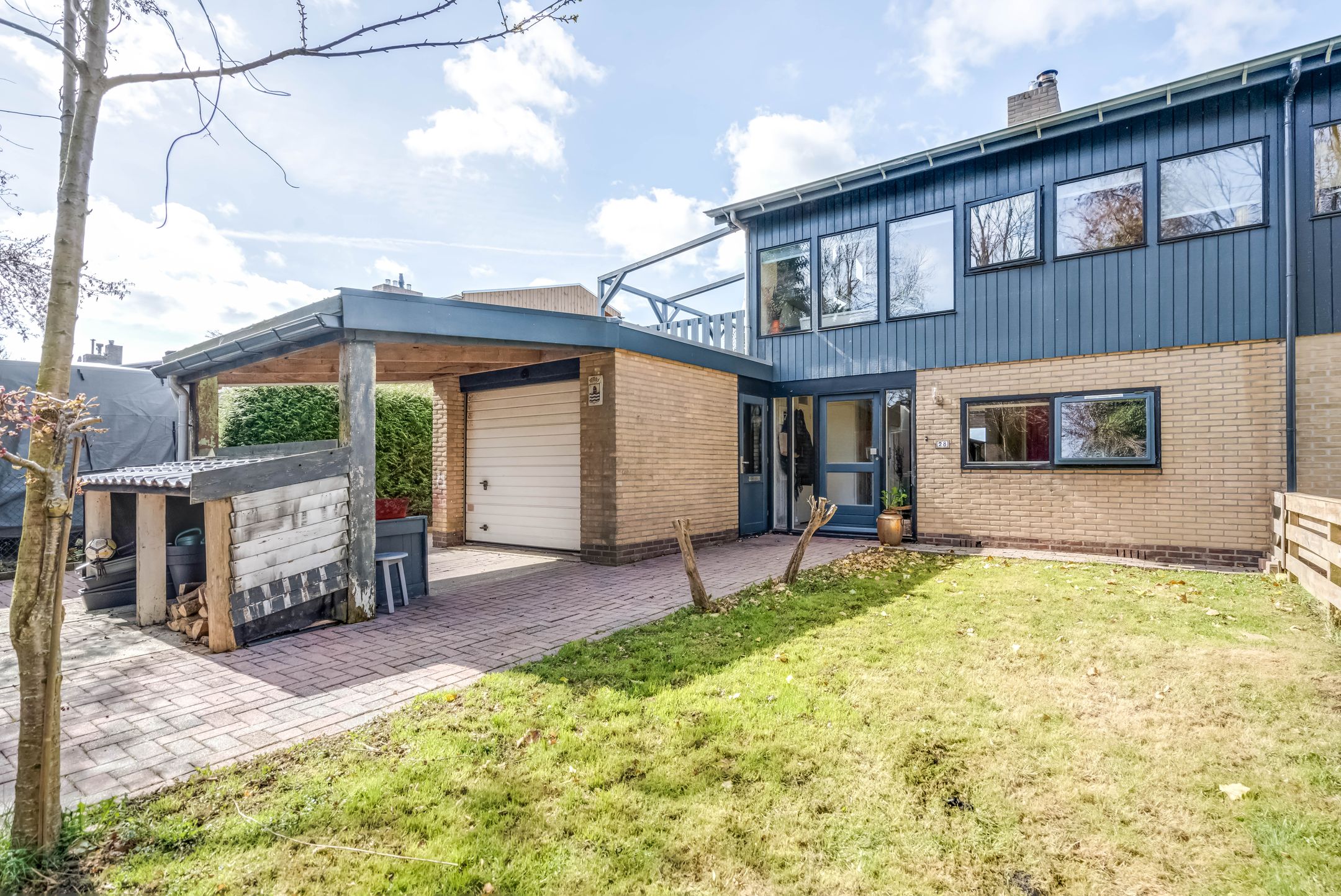 Foto 15 van Luingaweg 28