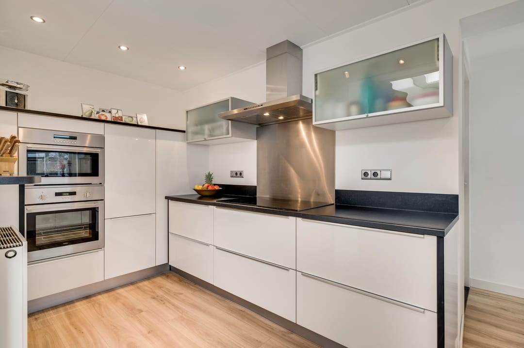 Photo 13 of Krophollerstraat 8