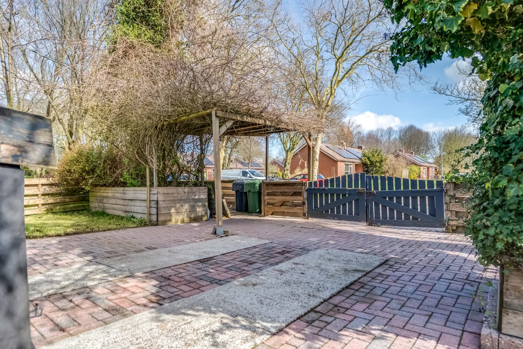 Foto 11 van Luingaweg 28