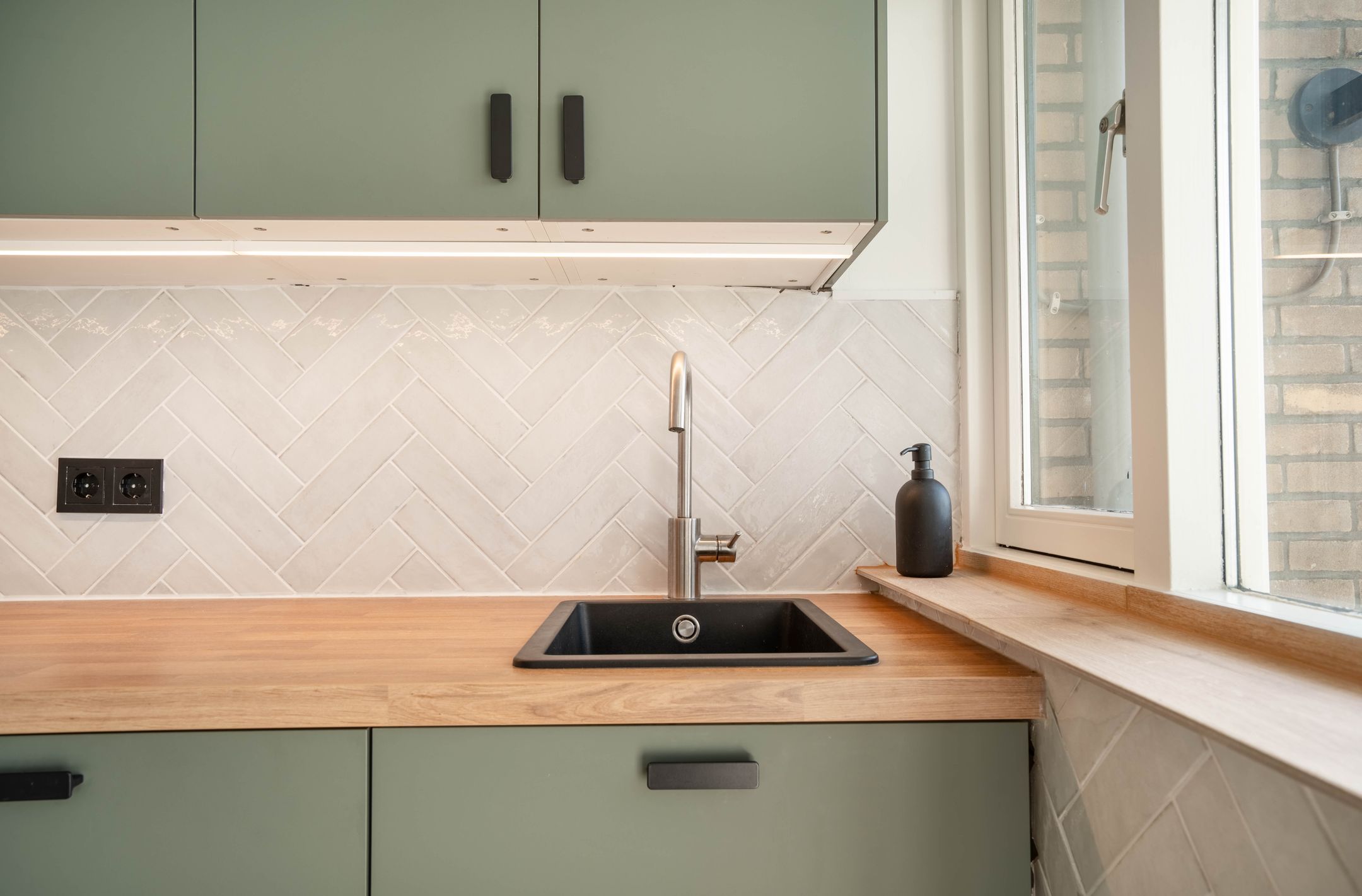 Photo 12 of Merelstraat 50