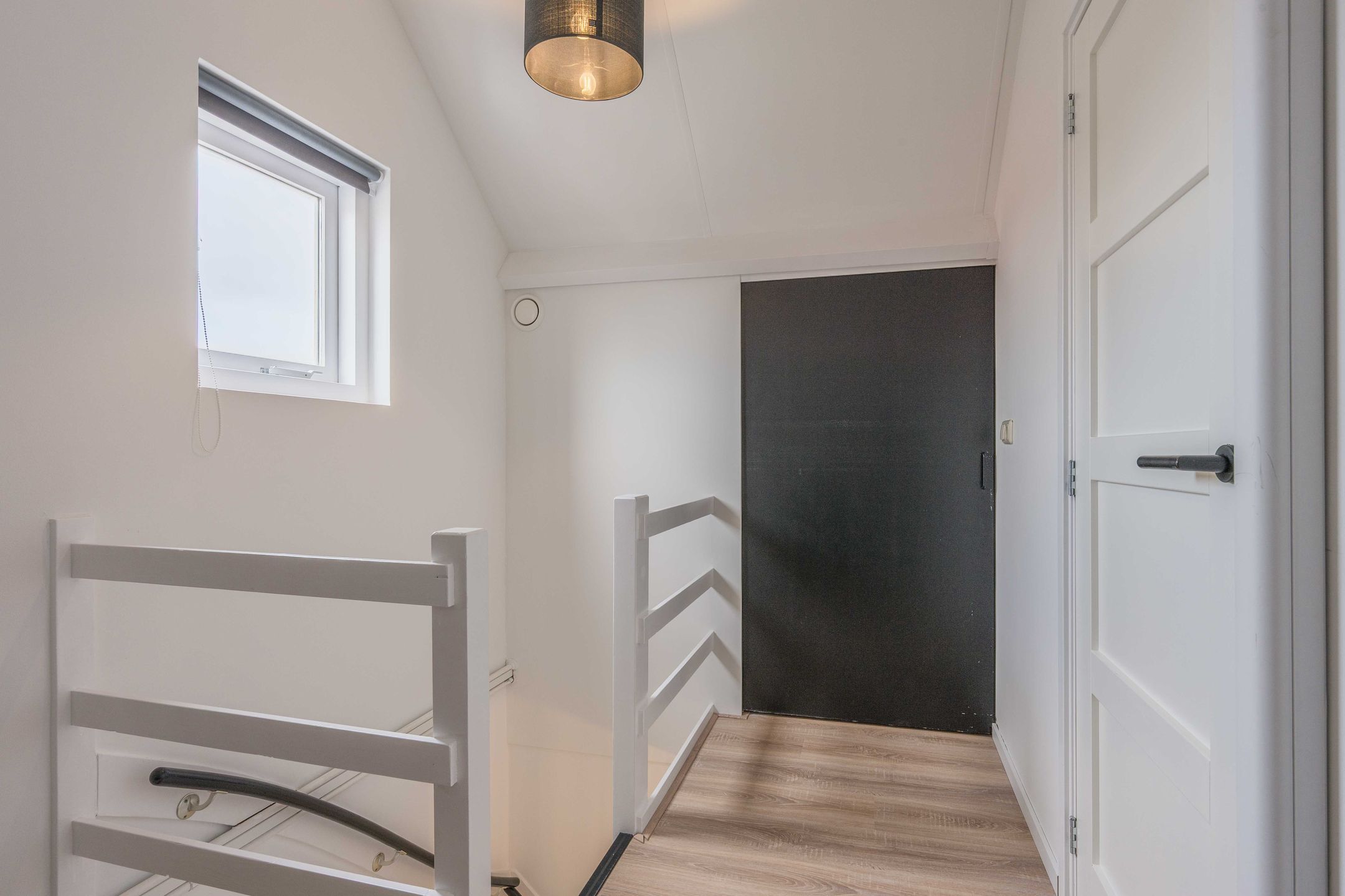 Photo 48 of Duinroosstraat 12