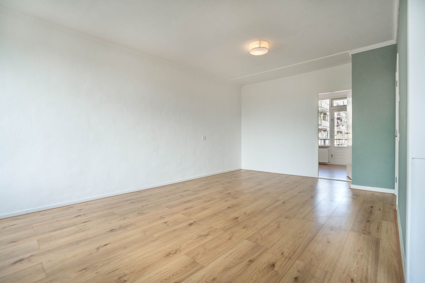 Photo 19 of Merelstraat 50