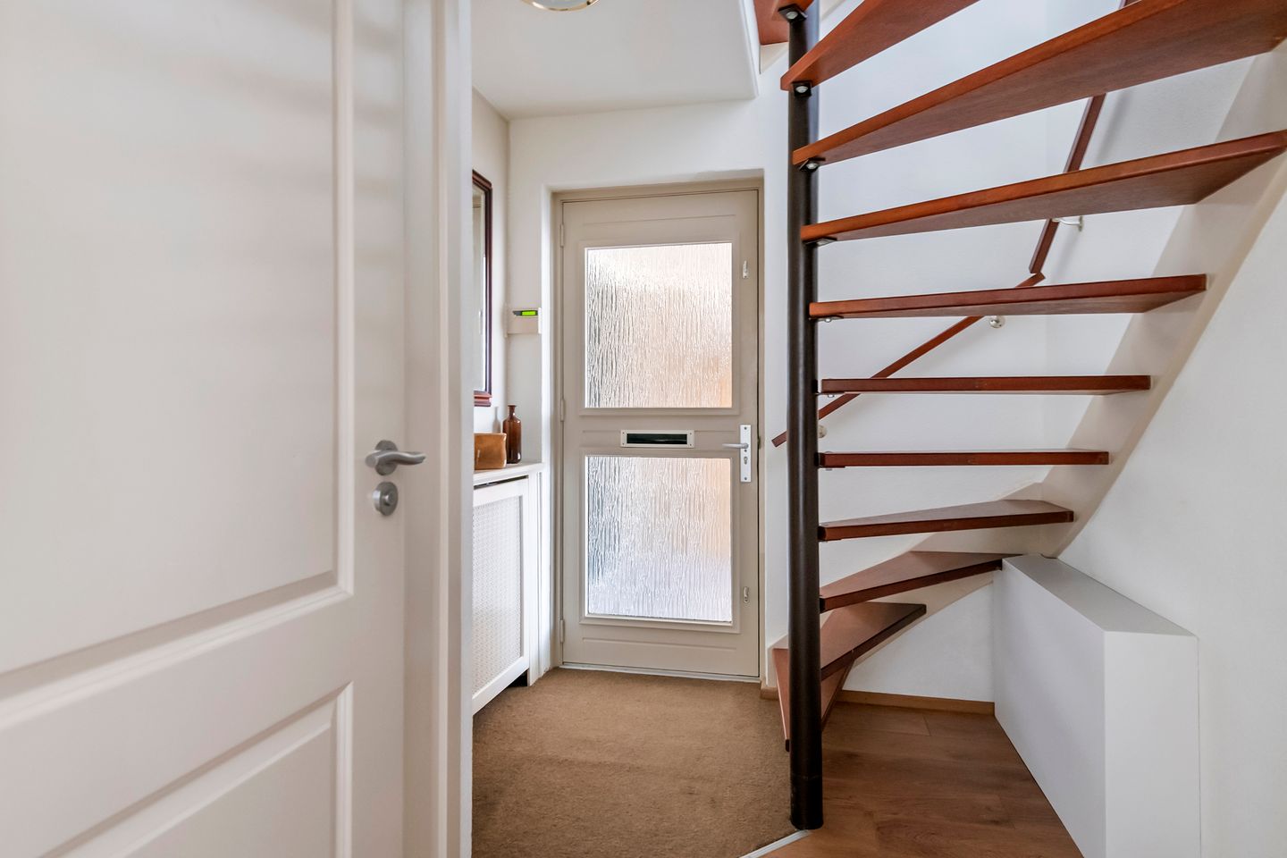 Charming Family Home with Orchard Views in Quiet Green Location — 25