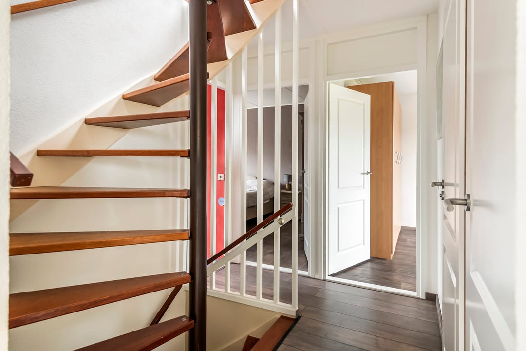 Charming Family Home with Orchard Views in Quiet Green Location — 32