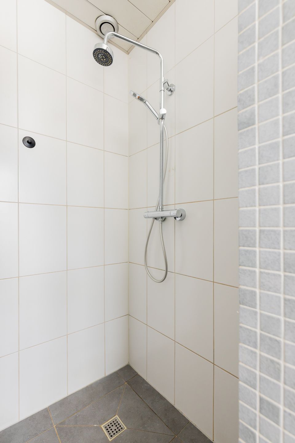 Photo 37 of Helper Oostsingel 6-B