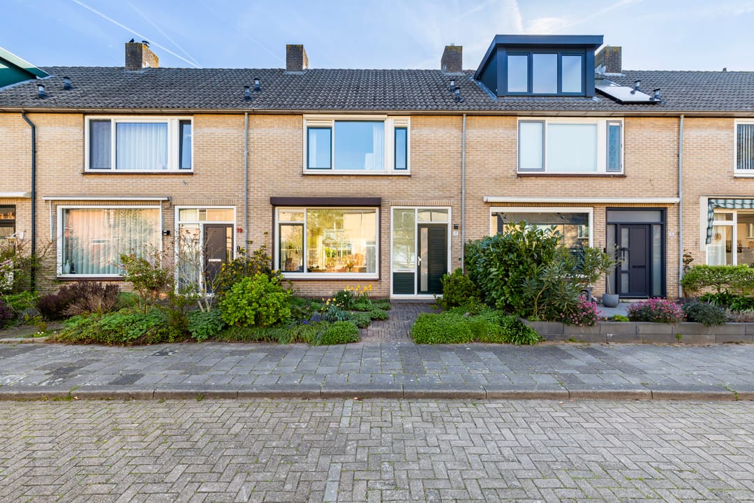Photo 1 of Jasmijnstraat 17