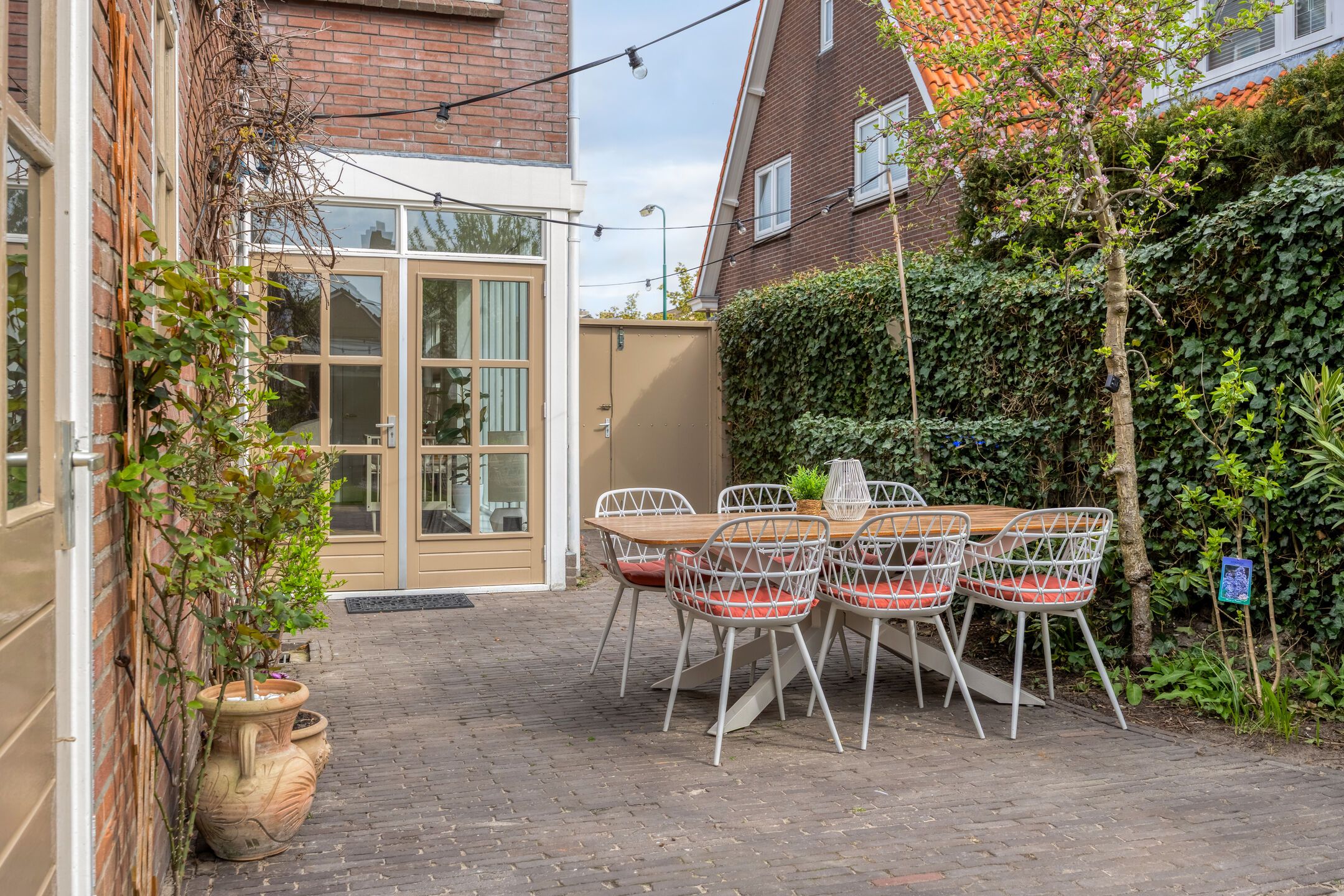 Photo 48 of Buurtlaan west 52