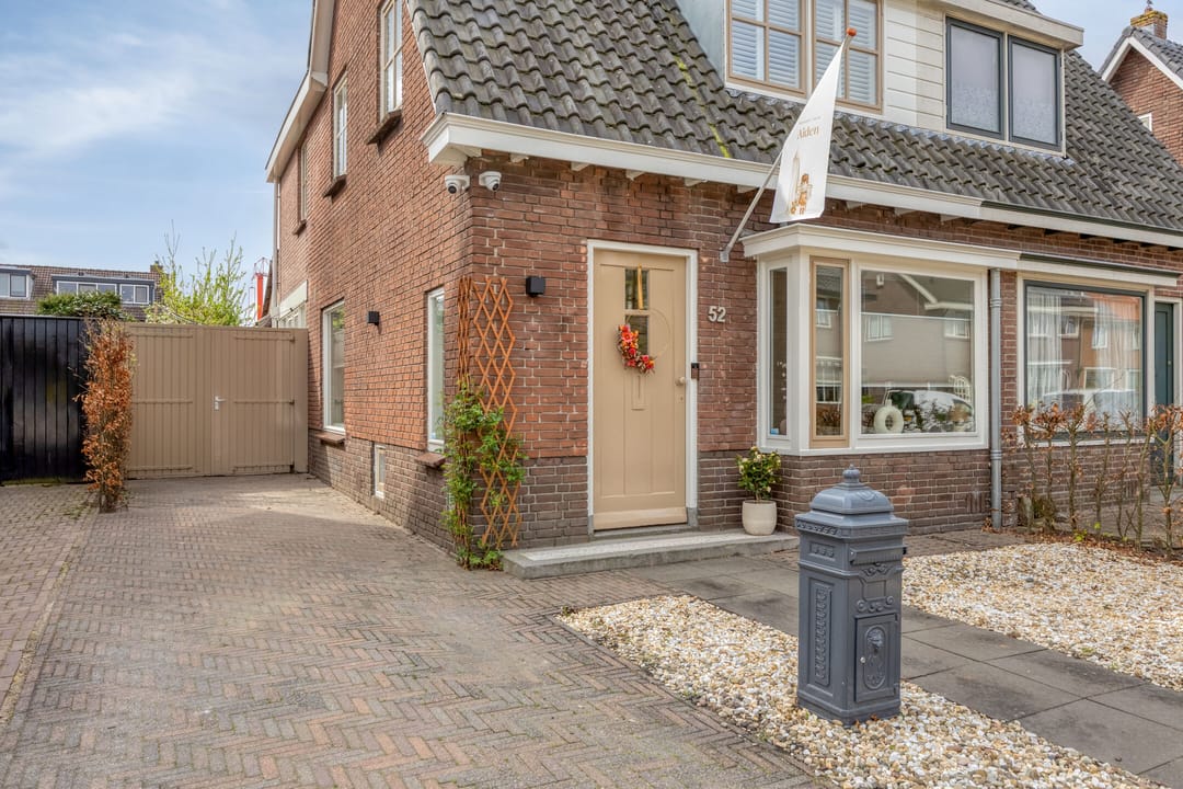 Photo 52 of Buurtlaan west 52