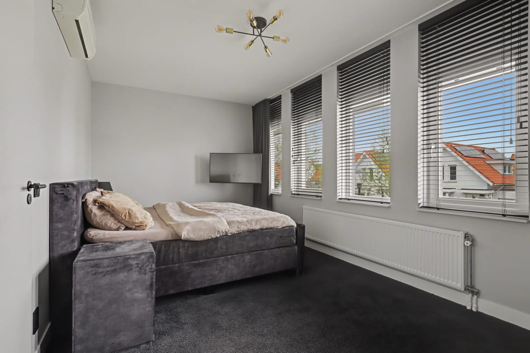 Foto 17 van Dominee Van Ingenstraat 1