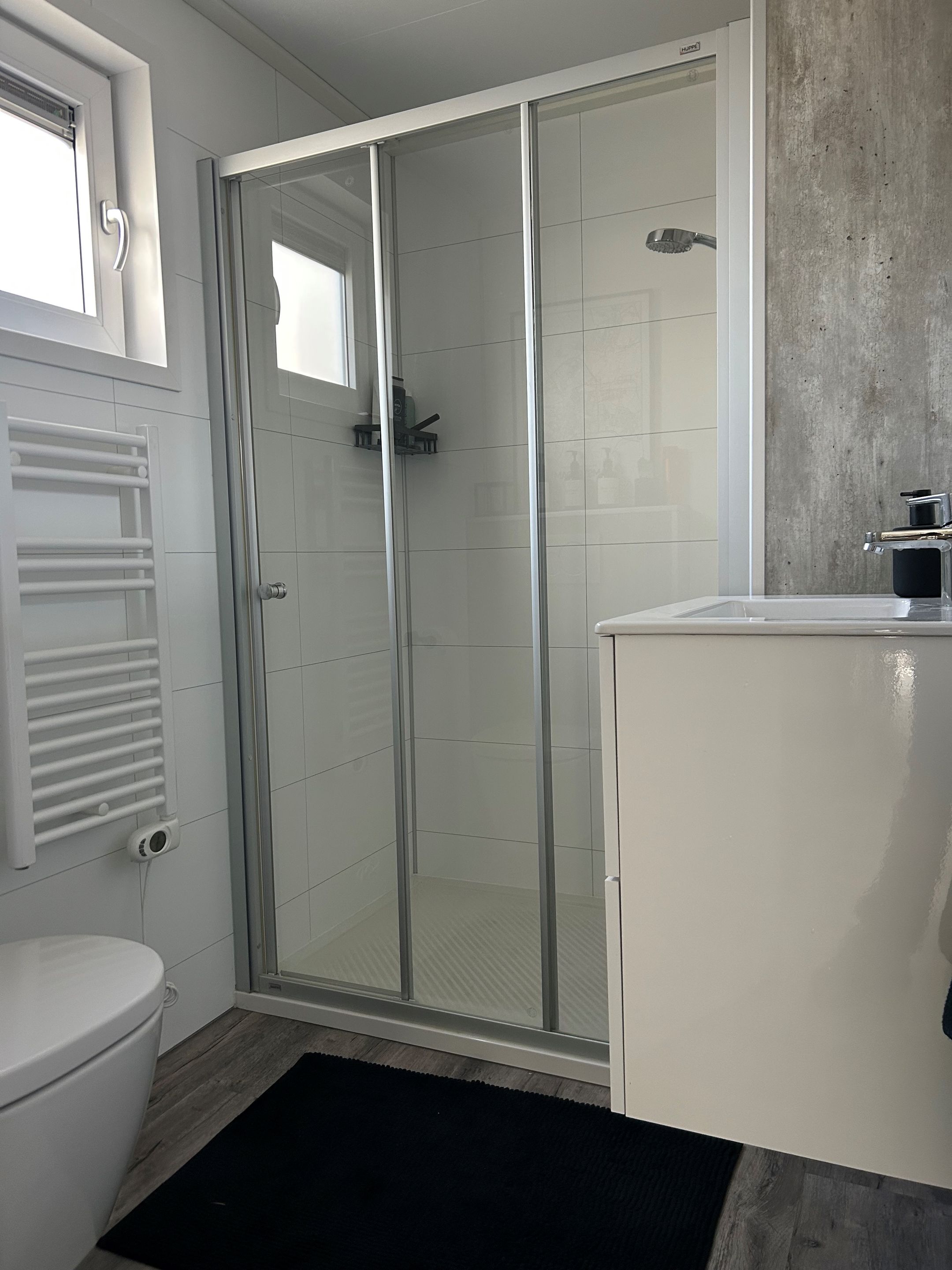 Foto 15 van Nieuw-Loosdrechtsedijk 211-D26