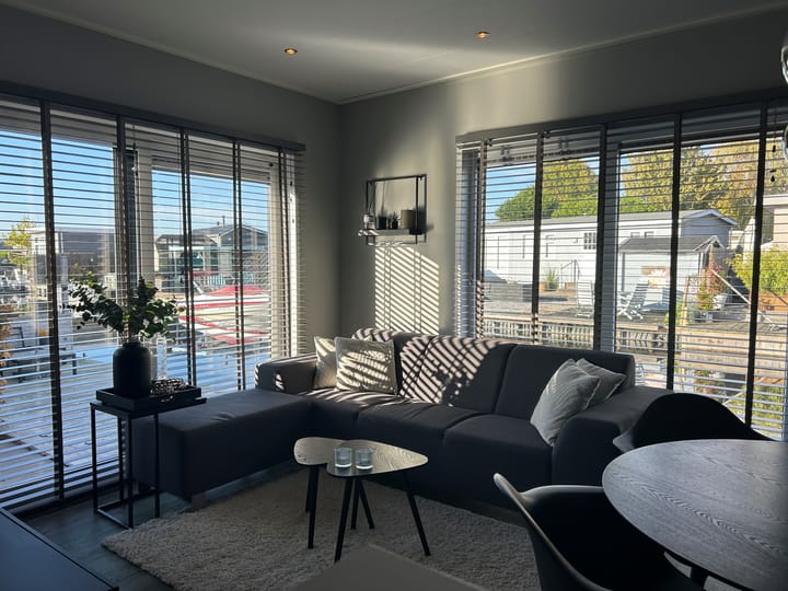 Foto 4 van Nieuw-Loosdrechtsedijk 211-D26