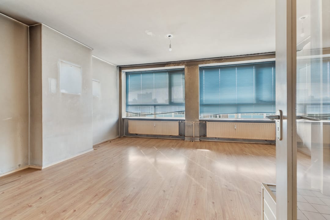 2-Room Apartment with Sunny Balcony on Own Ground in Waldeck-Noord — 11