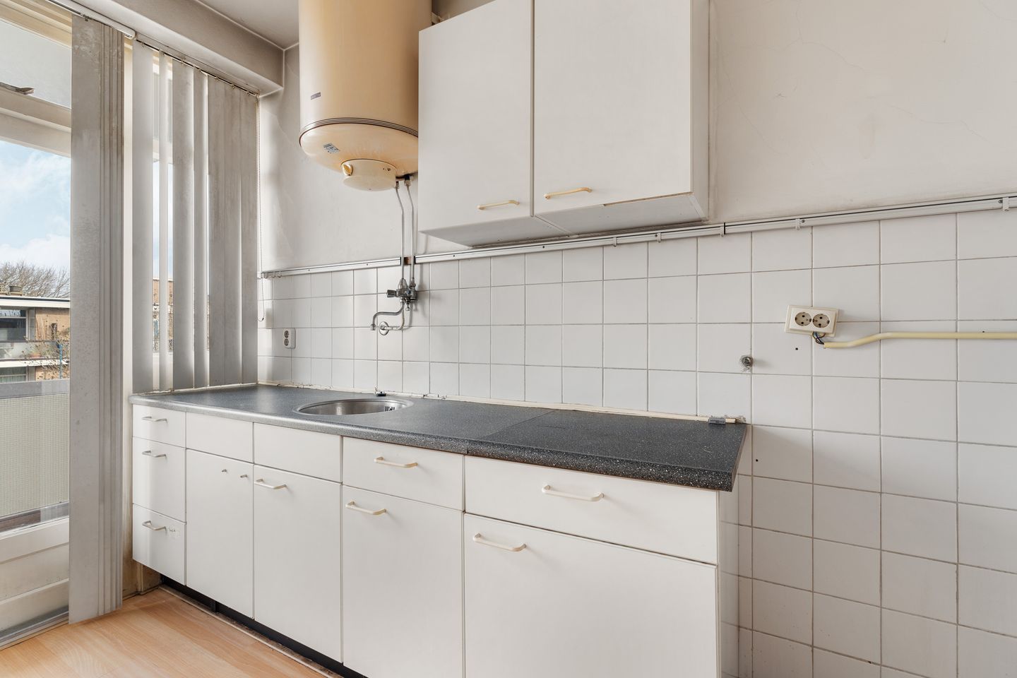 2-Room Apartment with Sunny Balcony on Own Ground in Waldeck-Noord — 20