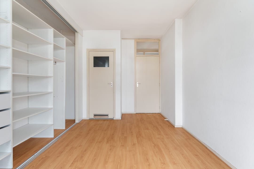 2-Room Apartment with Sunny Balcony on Own Ground in Waldeck-Noord — 16