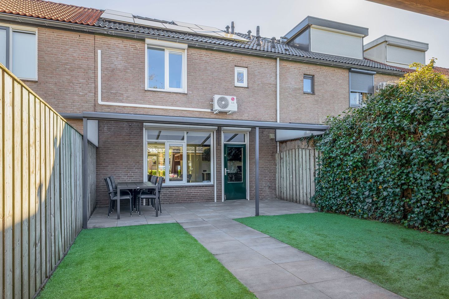 Comfortable and Sustainable Living in Rosmalen's Green Neighborhood — 20