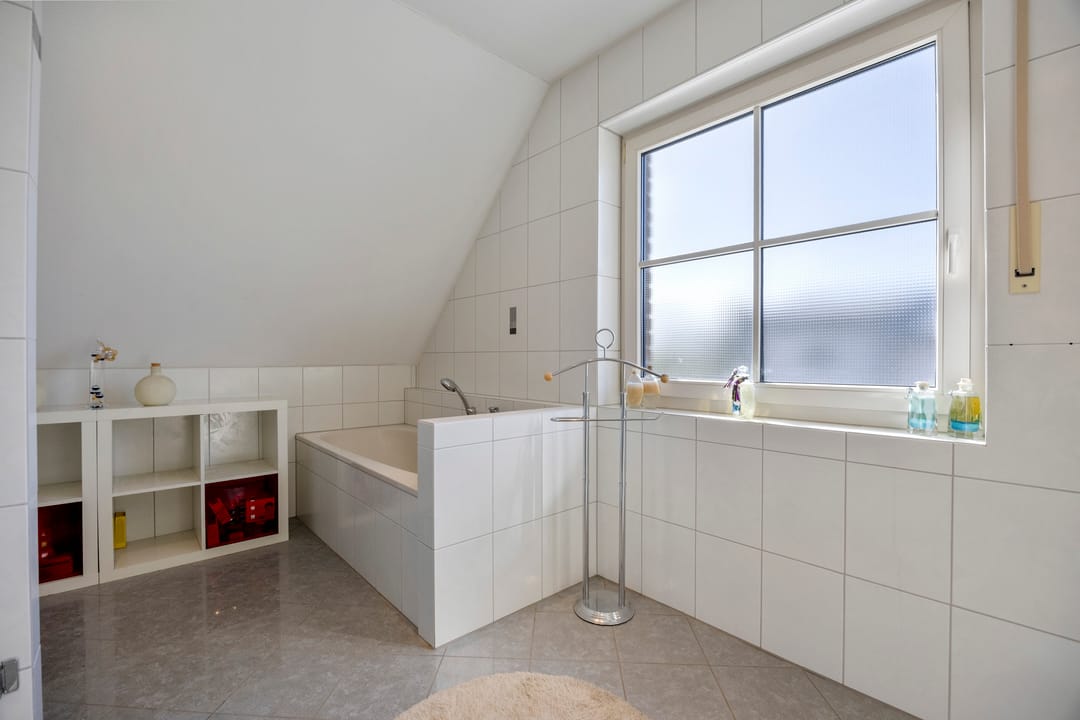 Foto 37 van Elisabeth-Becker-Strasse 1