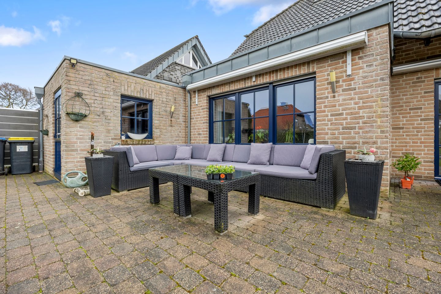 Foto 64 van Elisabeth-Becker-Strasse 1