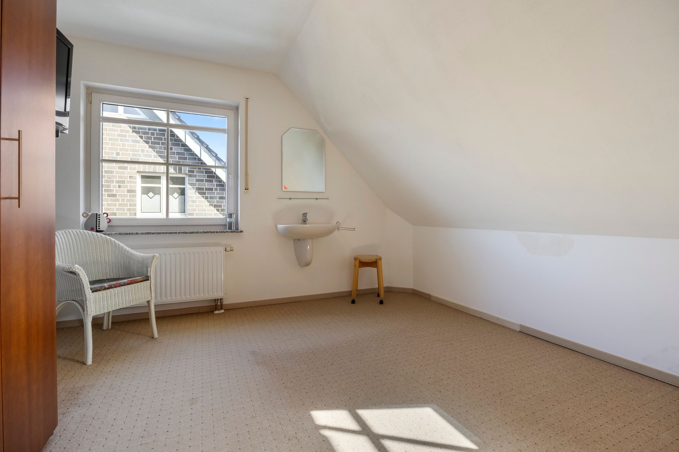 Foto 48 van Elisabeth-Becker-Strasse 1