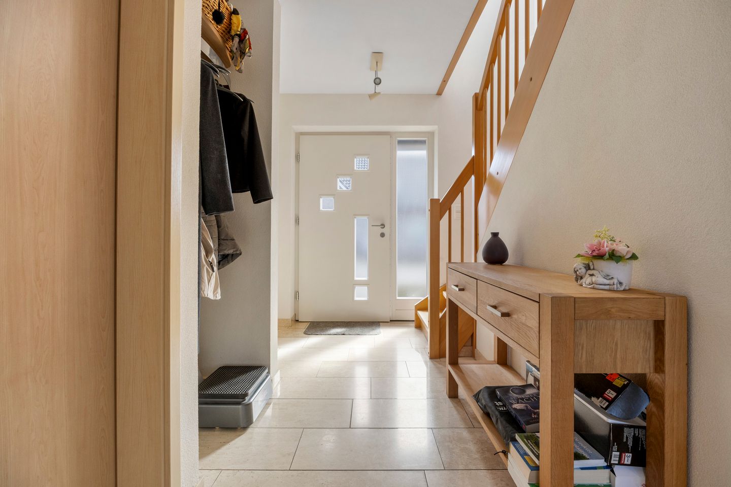 Foto 5 van Elisabeth-Becker-Strasse 1