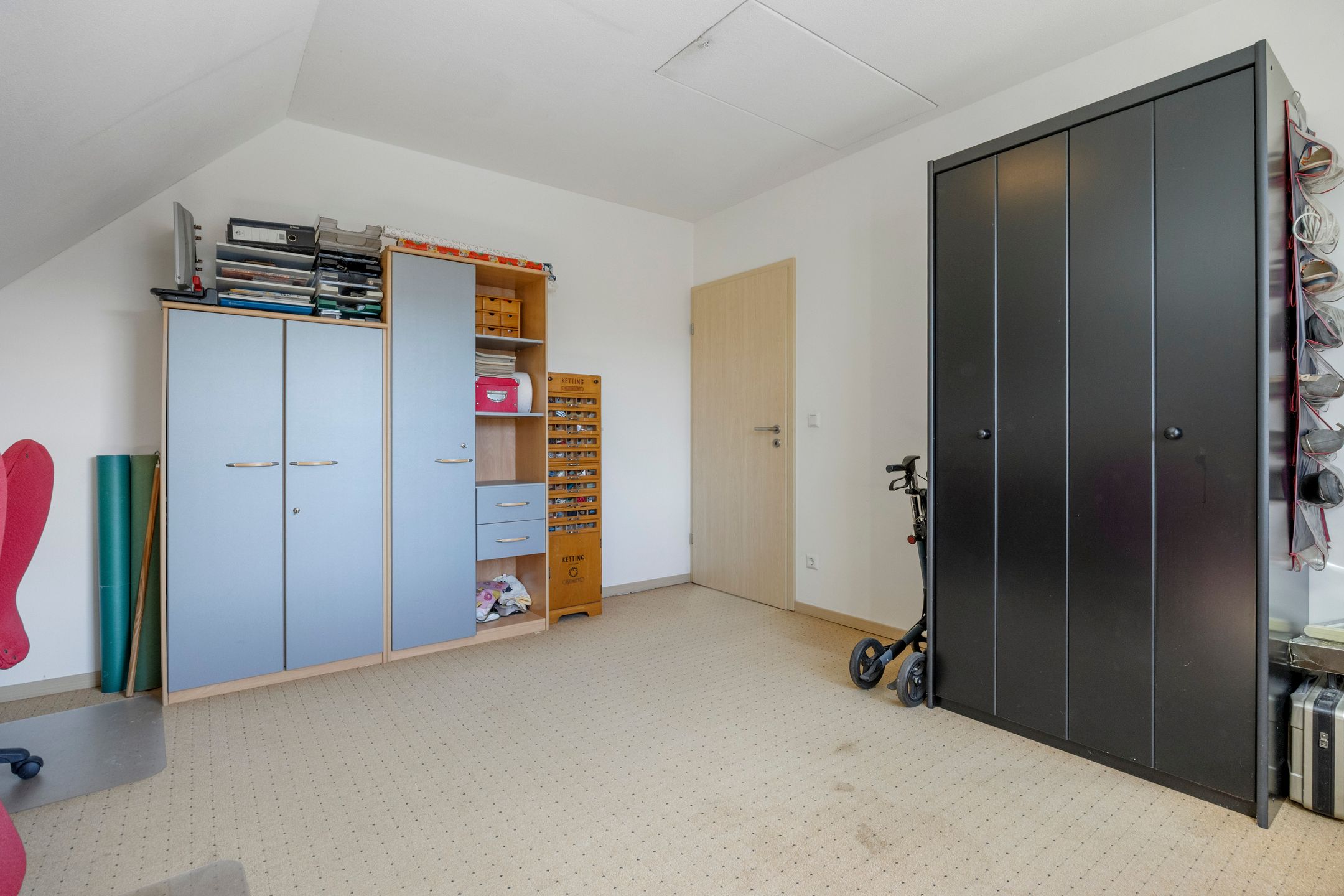 Foto 45 van Elisabeth-Becker-Strasse 1