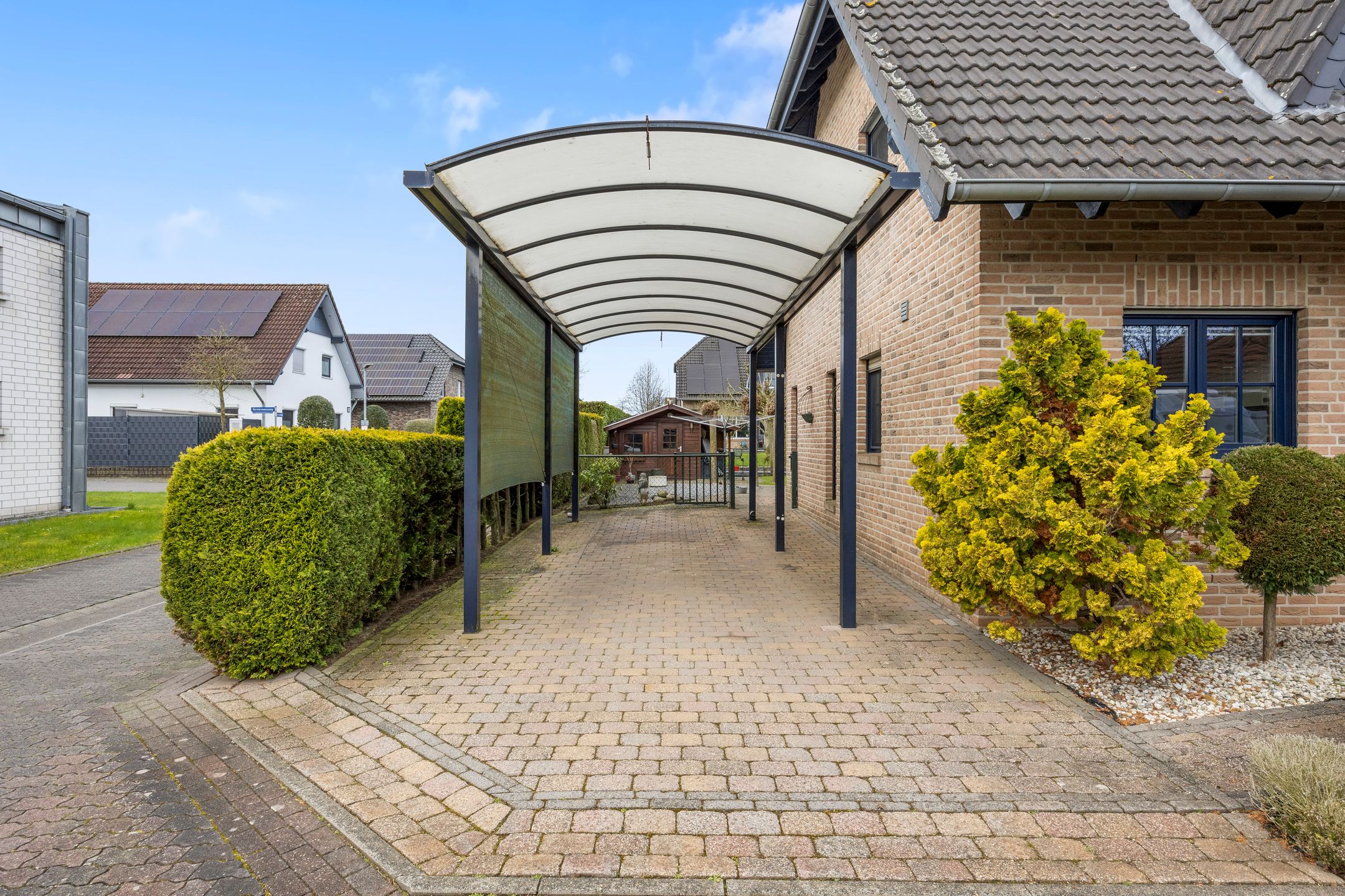 Foto 72 van Elisabeth-Becker-Strasse 1