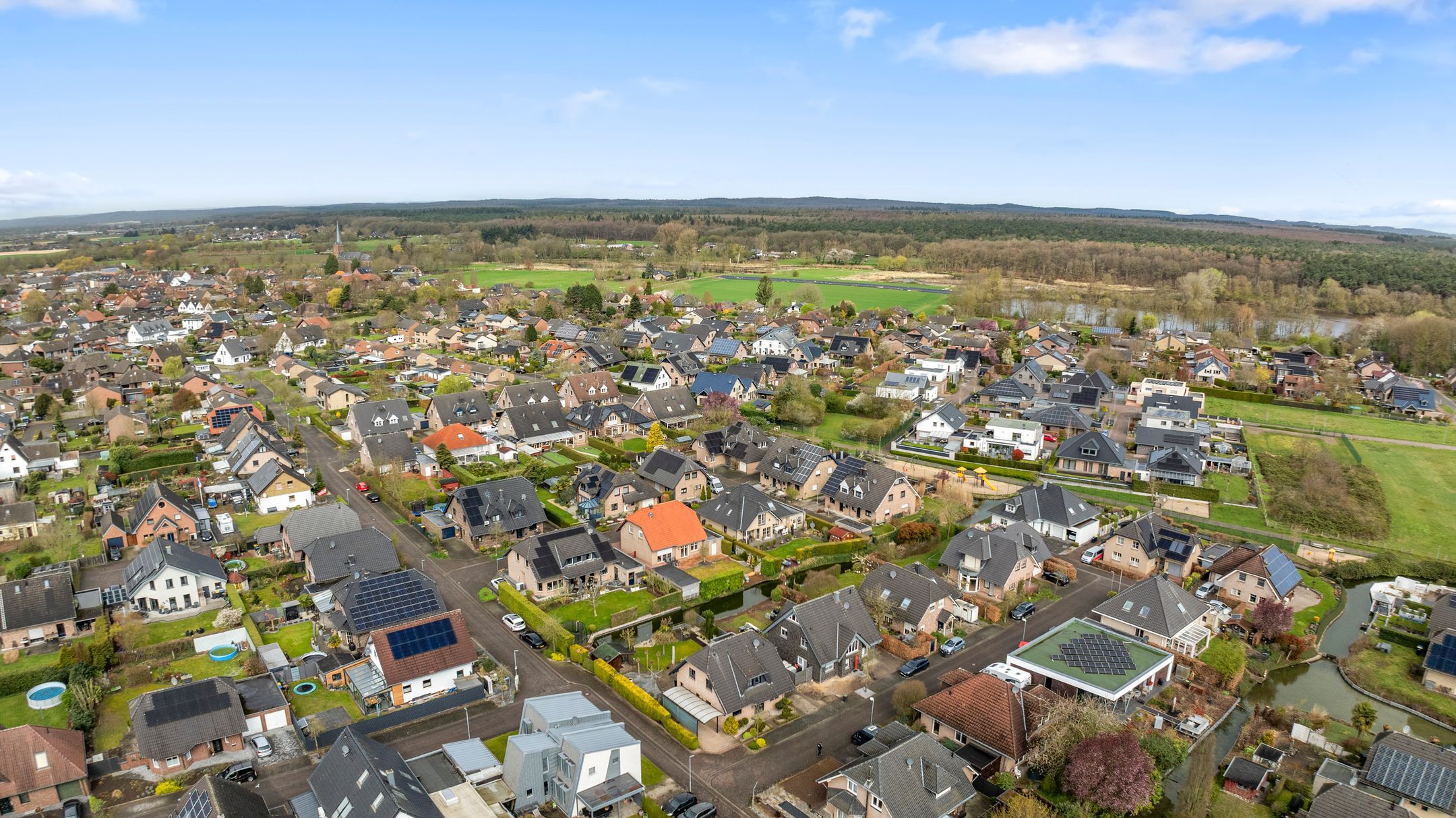 Foto 75 van Elisabeth-Becker-Strasse 1