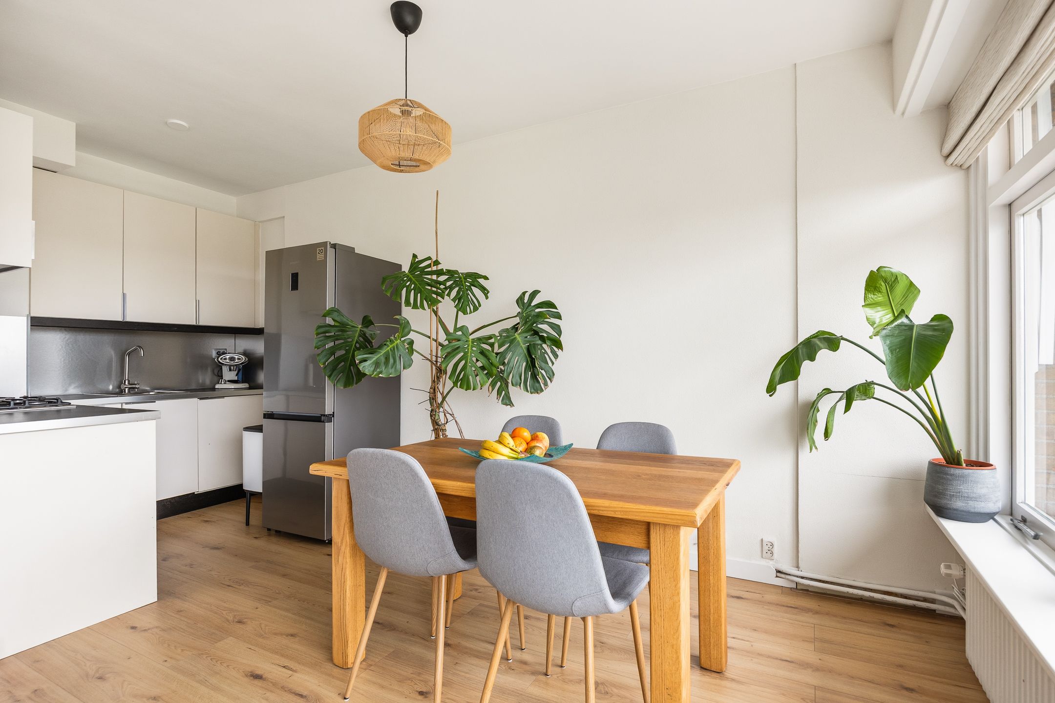 Foto 12 van Burgemeester Hogguerstraat 363