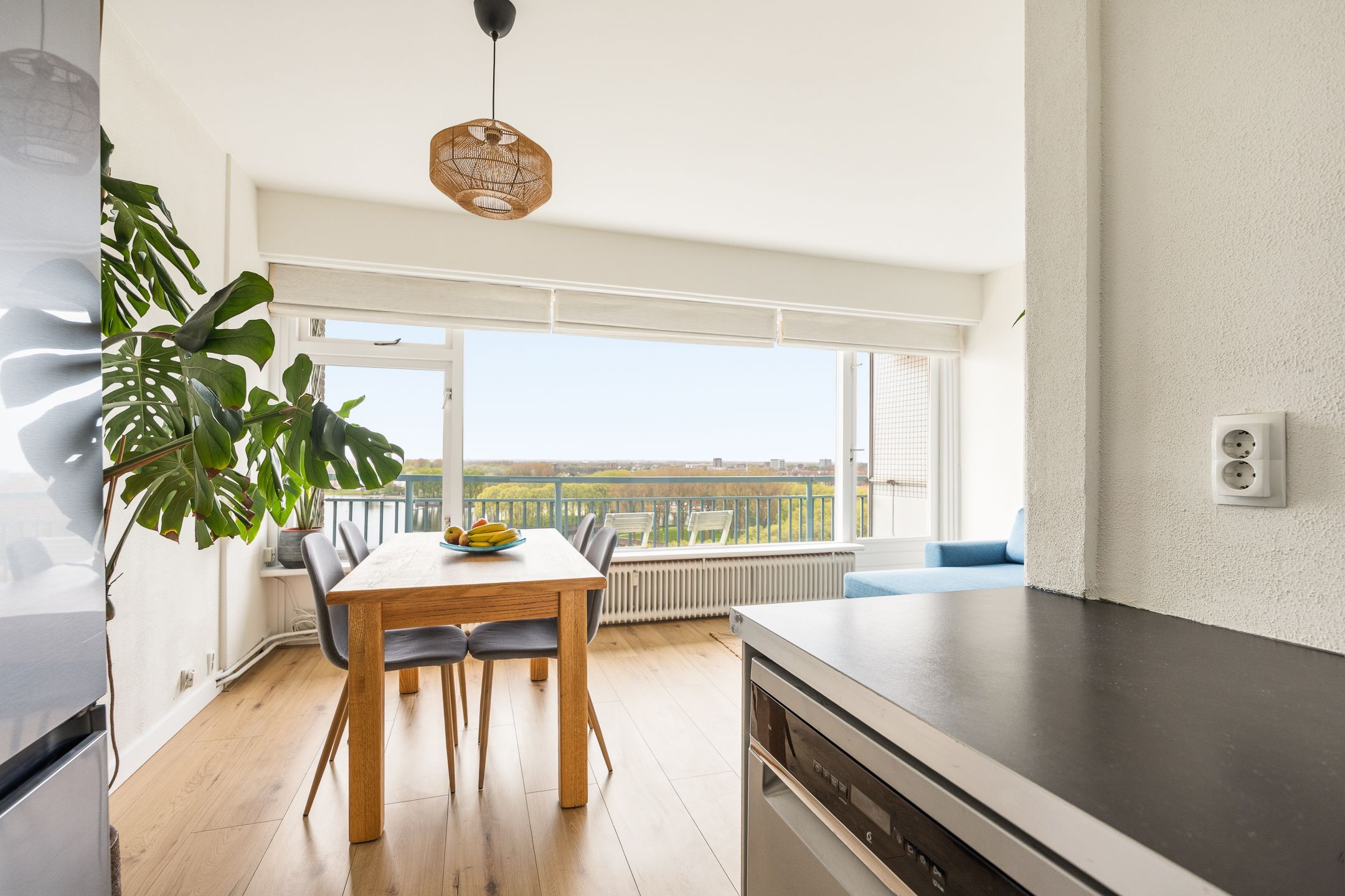 Foto 15 van Burgemeester Hogguerstraat 363