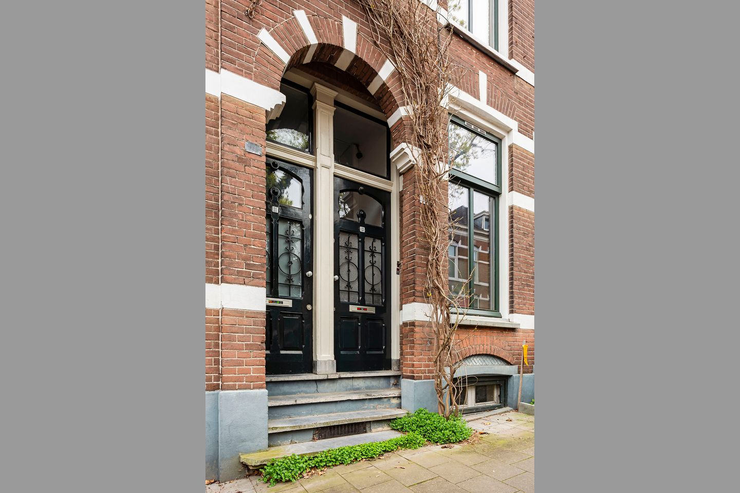 Photo 25 of Verhuellstraat 13