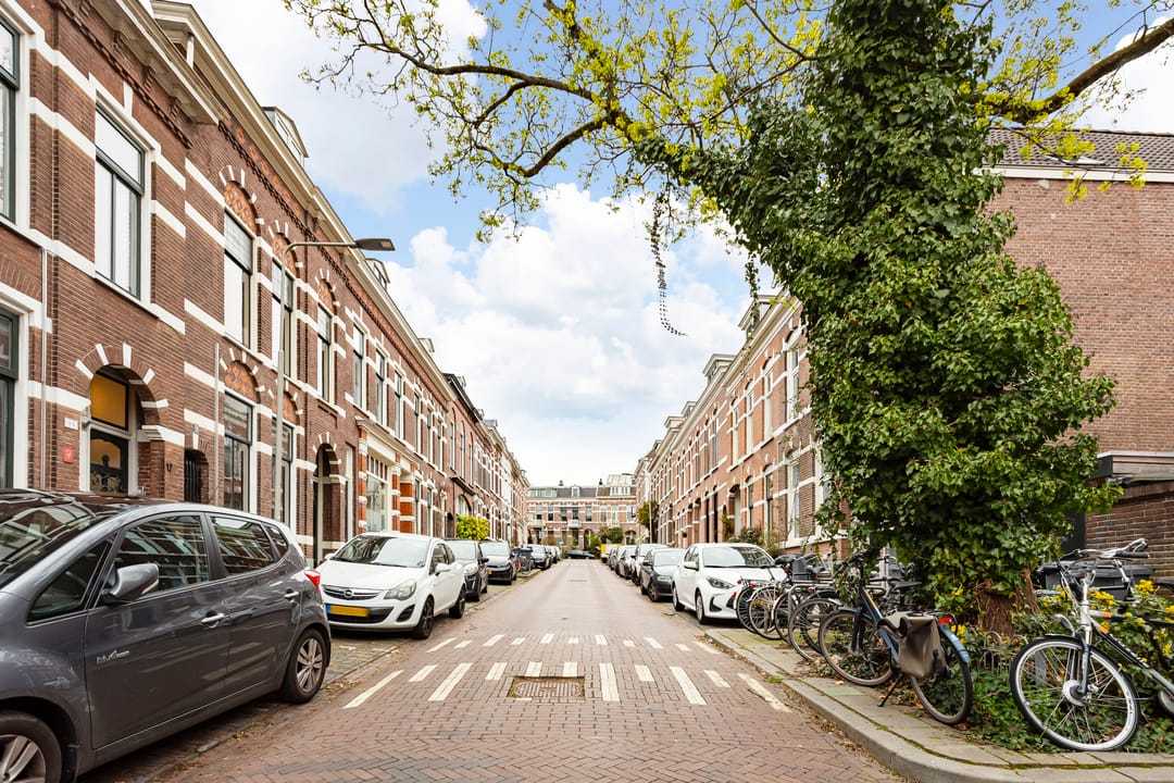 Photo 26 of Verhuellstraat 13