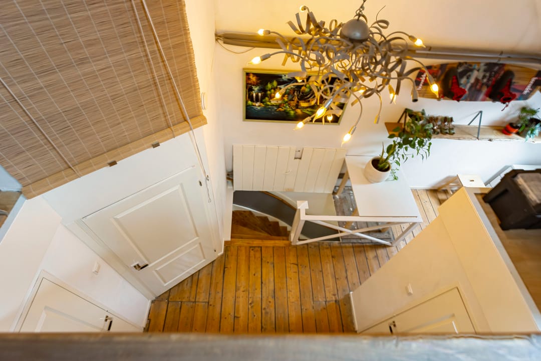 Photo 22 of Verhuellstraat 13