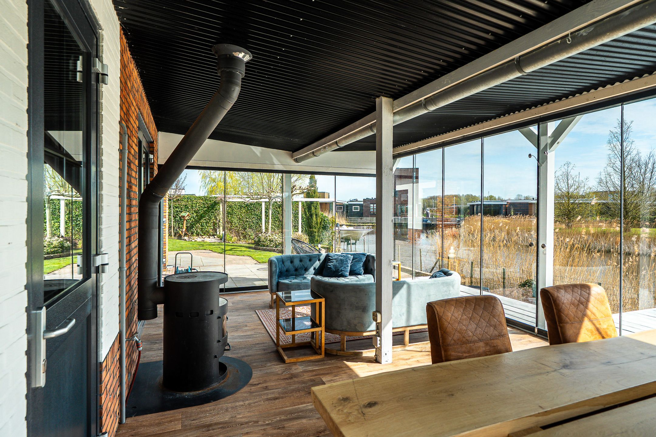 Foto 30 van Blitsaerderleane 48