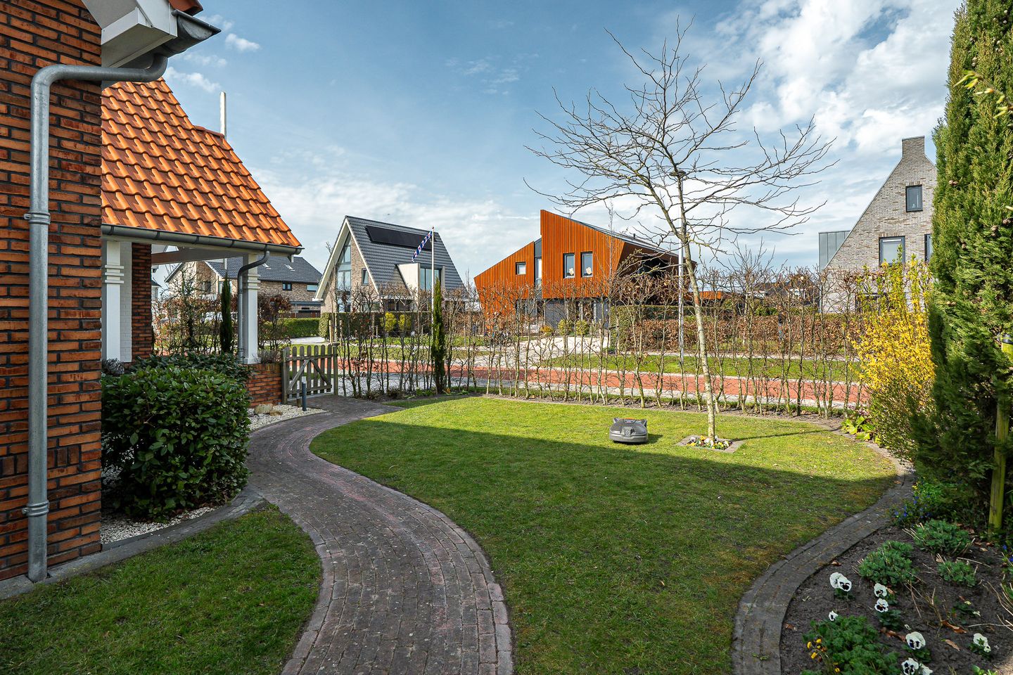 Foto 64 van Blitsaerderleane 48