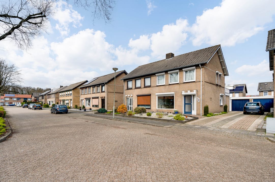 Foto 7 van Pettenmakerstraat 10