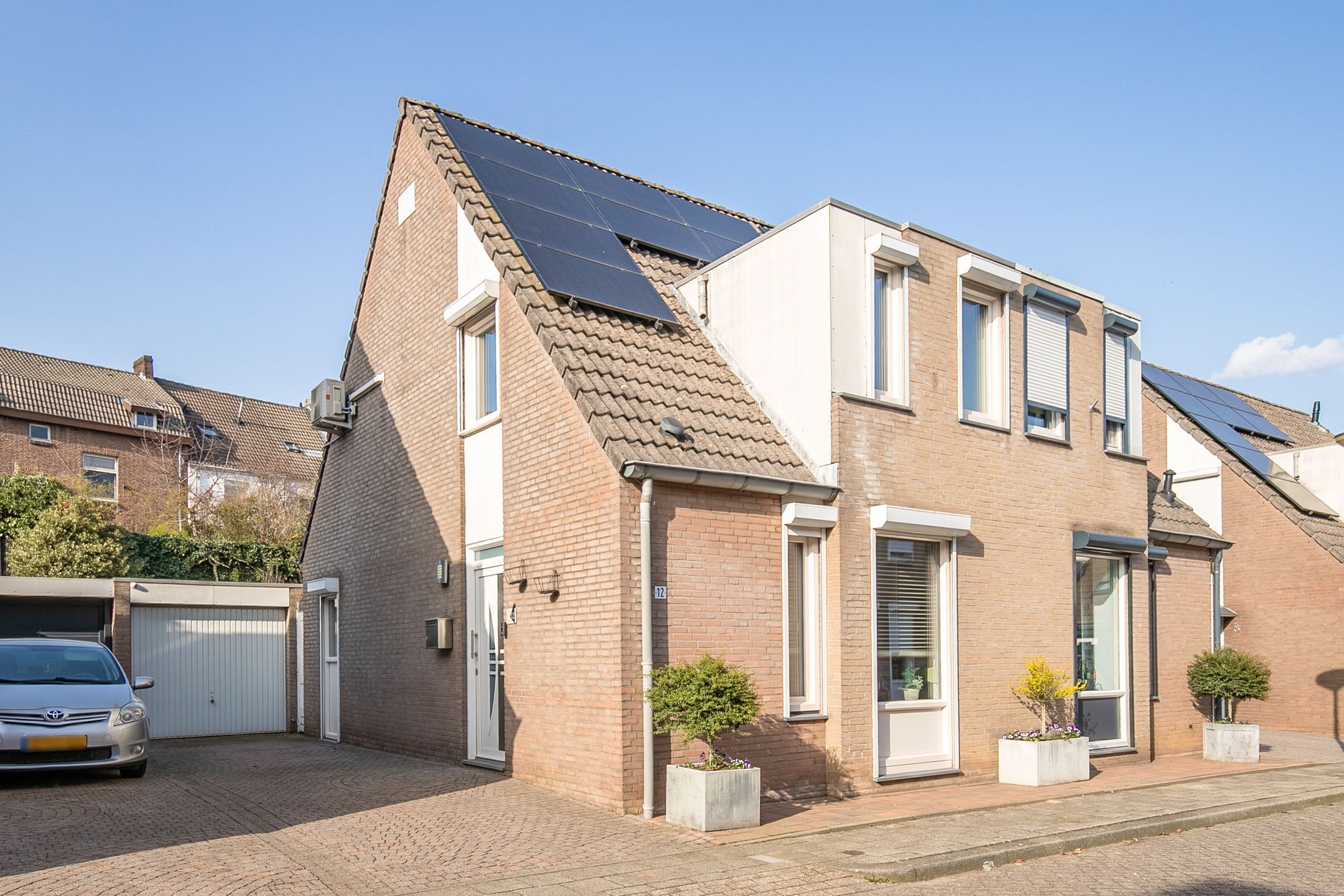 Coumansstraat 12 