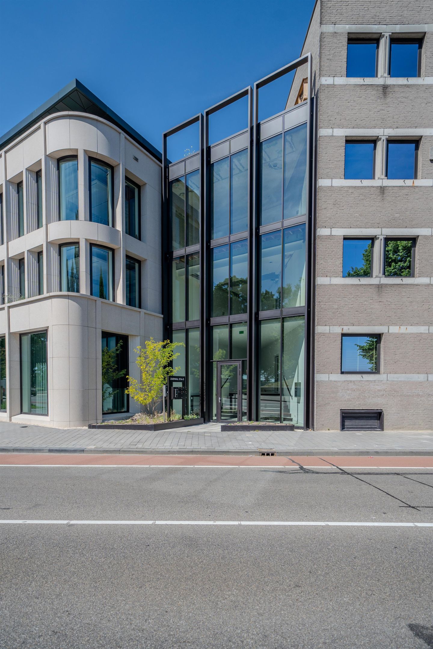 Bekijk foto 4 van Zuidwal 57