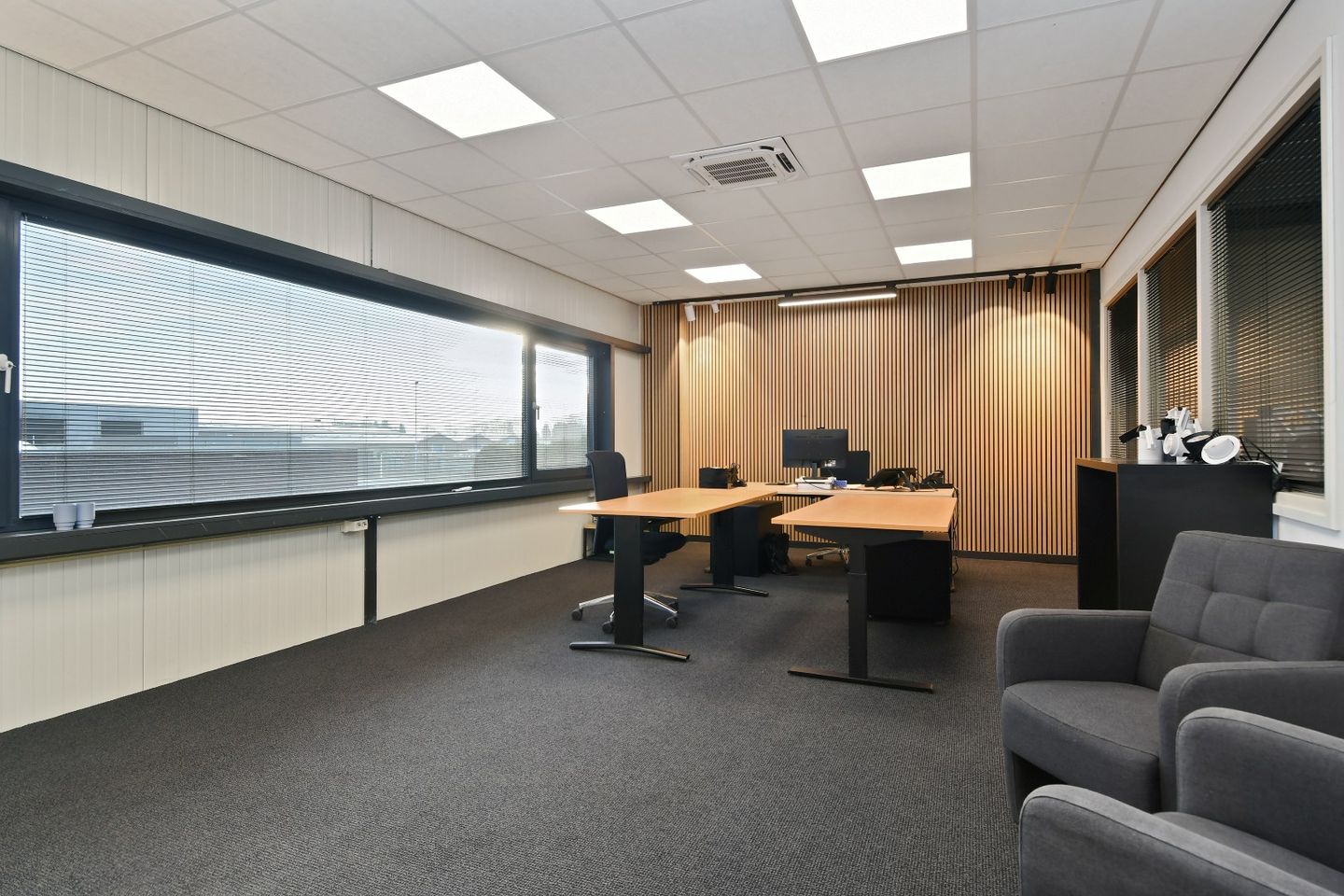 View photo 3 of Industrieterrein Panningen 24-A8